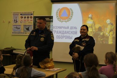 Ребятам о Гражданской обороне рассказали в Конышевском районе