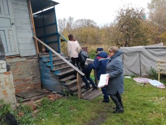 ​Совместный профилактический рейд в Дмитриевском районе