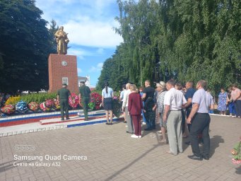​В БОЛЬШЕСОЛДАТСКОМ РАЙОНЕ ПЧ ПРИНЯЛА УЧАСТИЕ В ВОЗЛОЖЕНИИ ВЕНКОВ.