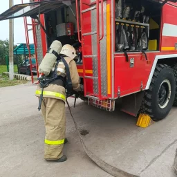 Пожарно-тактические занятия огнеборцев Солнцевского района