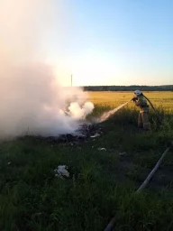 ​Огнеборцы Курского района на тушении пожара