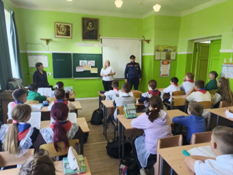 ​Инструктаж безопасности проведен в школах Пристенского района