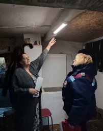 ​Профилактическая работа с населением в Солнцевском, Тимском и Фатежском районах продолжается