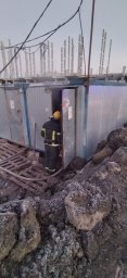 ​Огнеборцы ПЧ-20 потушили строительный вагончик