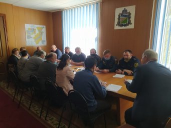 ​В Касторенском районе прошло заседание КЧС и ПБ.